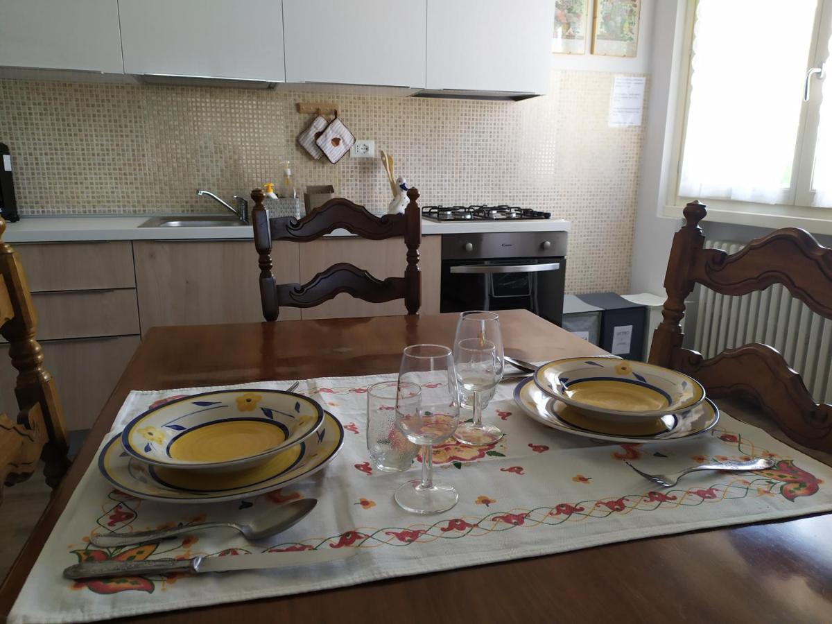 Casa Vacanze I Giardini Di Marzo San Giorgio di Mantova Eksteriør billede
