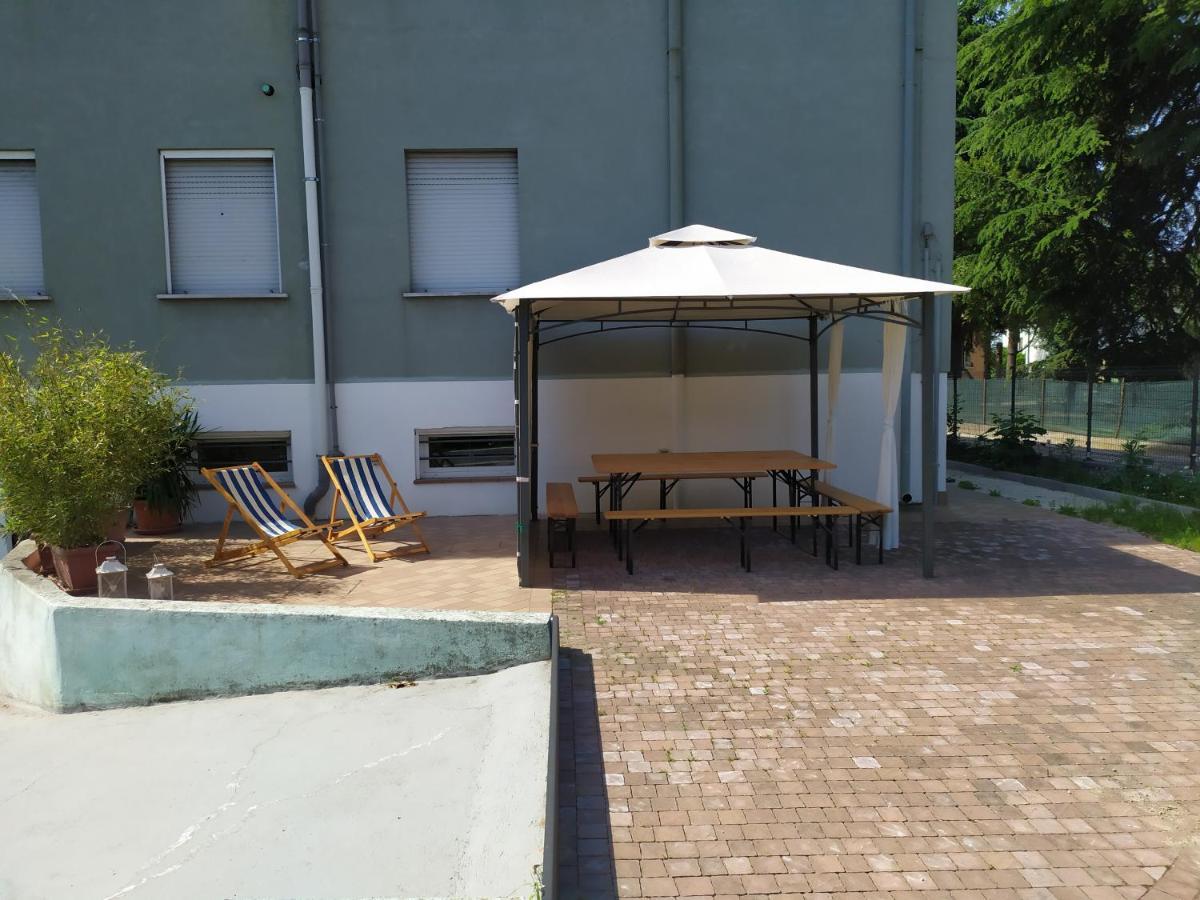 Casa Vacanze I Giardini Di Marzo San Giorgio di Mantova Eksteriør billede